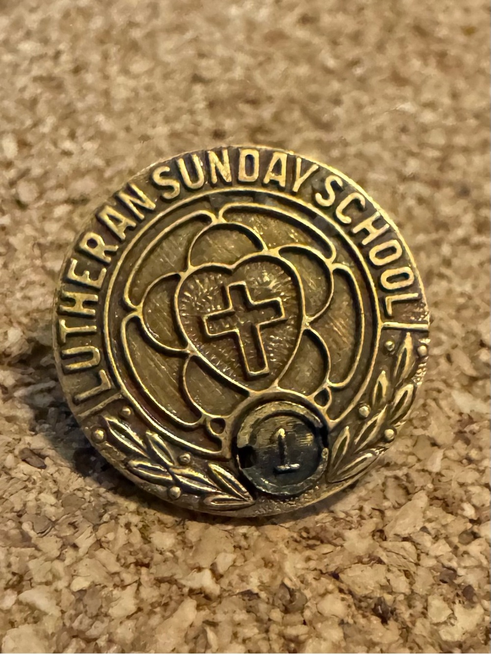 Lutheran Sunday School pin vintage 1/10 10k gold filled